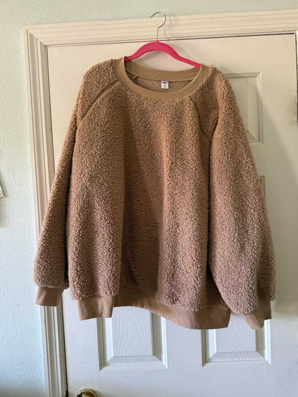 🎆 5 for 30$ 🎆 Old Navy Teddy Fleece Crewneck Sweater in Camel Brown
